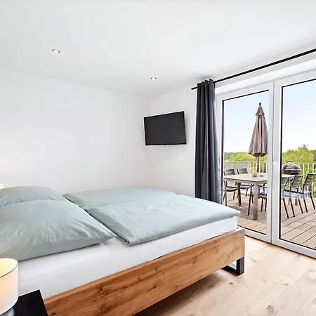 Eifelruhe Wellness Mit Whirlpool Und Sauna