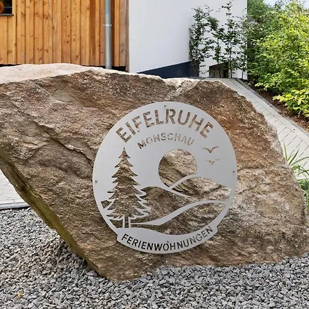 Eifelruhe Wellness Mit Whirlpool Und Sauna
